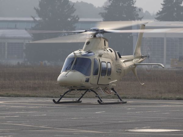 Първият ни медицински хеликоптер днес извършва тестови полет